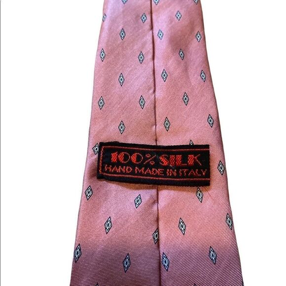 Vintage 100% Silk Tie  - Picture 2 of 3